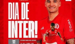 荷兰队长爆料了吗视频在线观看,揭秘足球场上的幕后故事